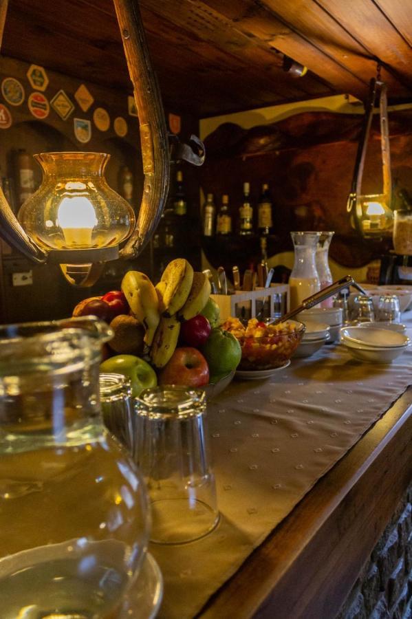 Hosteria La Posta Del Cazador Сан-Мартін-де-лос-Андес Екстер'єр фото