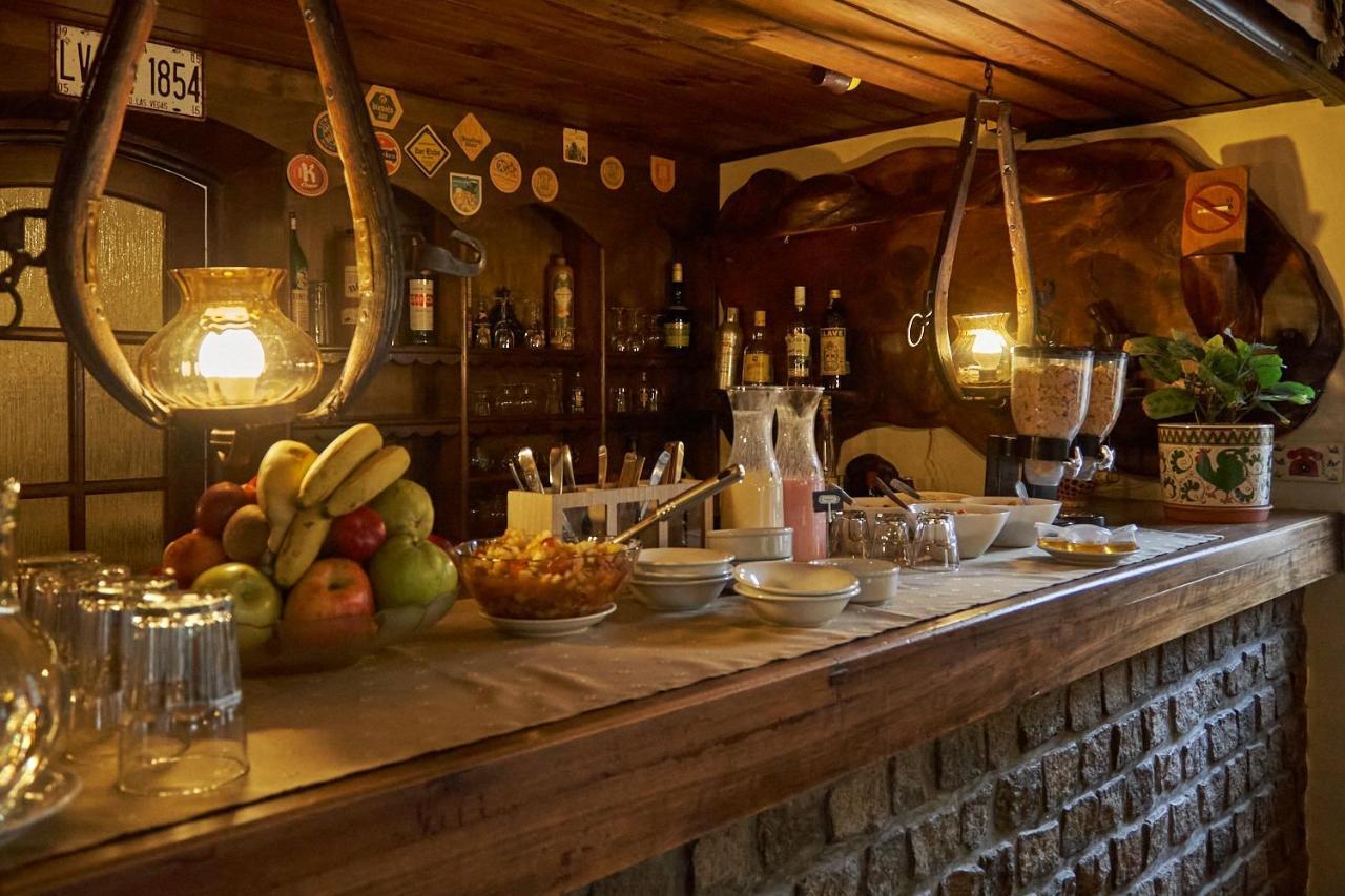 Hosteria La Posta Del Cazador Сан-Мартін-де-лос-Андес Екстер'єр фото