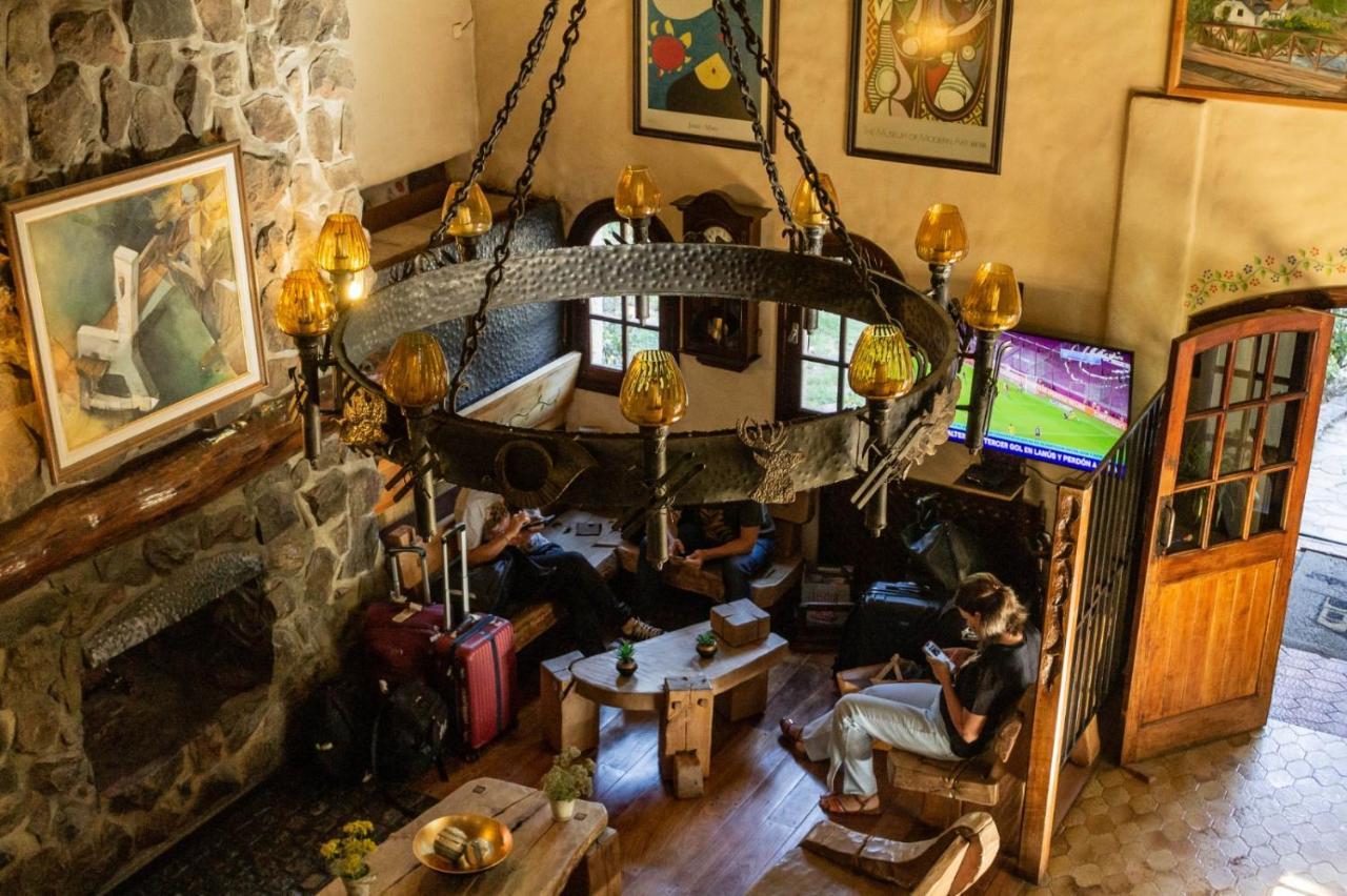 Готель Hosteria La Posta Del Cazador Сан-Мартін-де-лос-Андес Екстер'єр фото