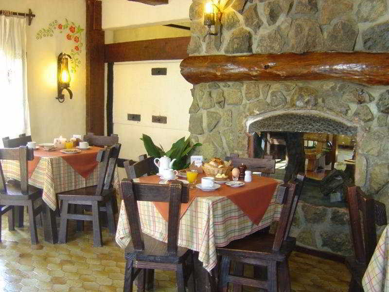 Hosteria La Posta Del Cazador Сан-Мартін-де-лос-Андес Екстер'єр фото