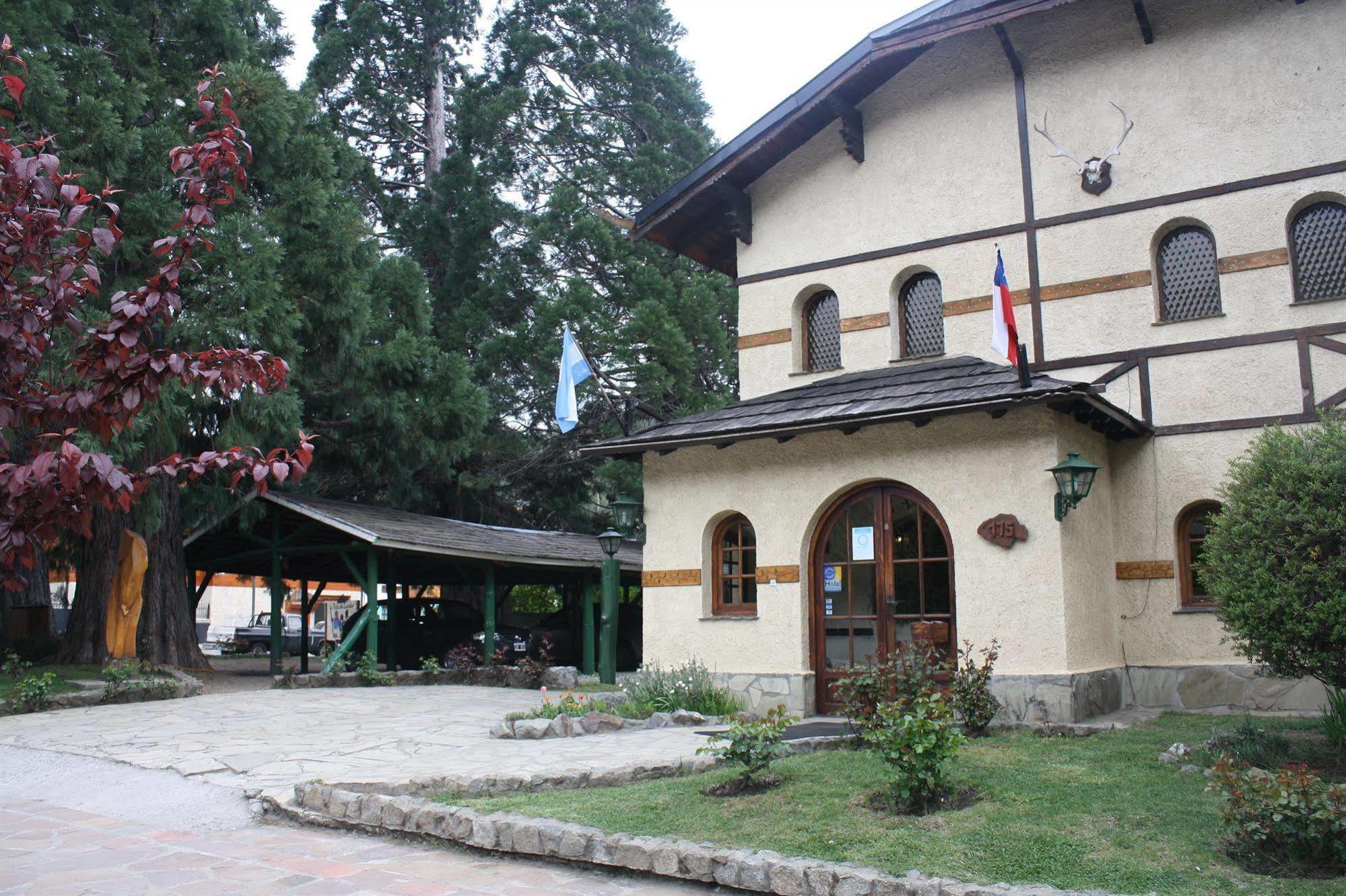 Hosteria La Posta Del Cazador Сан-Мартін-де-лос-Андес Екстер'єр фото