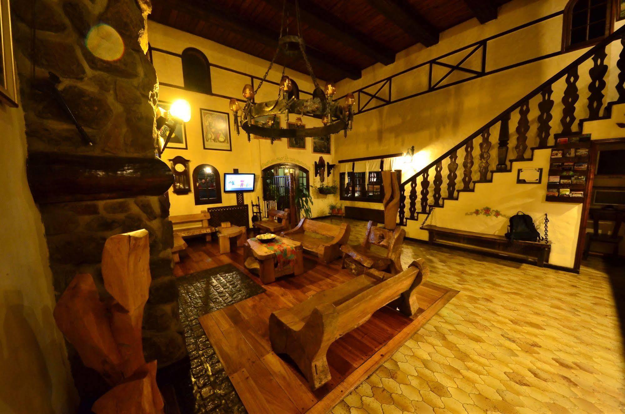 Hosteria La Posta Del Cazador Сан-Мартін-де-лос-Андес Екстер'єр фото